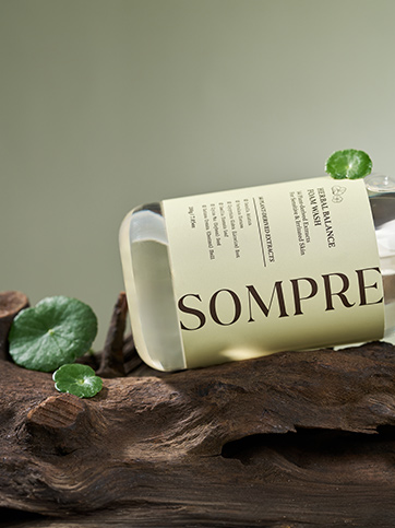 Herbal Balance Form Wash